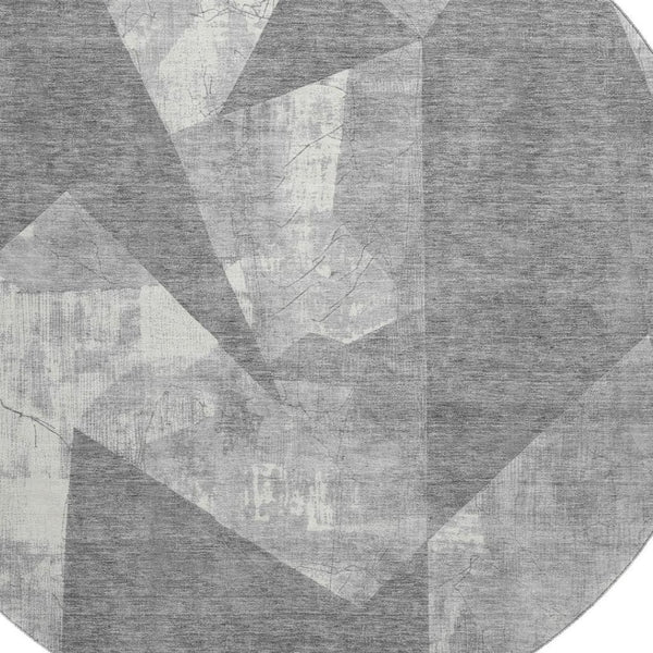 HomeRoots 8' Gray And Ivory Abstract Geometric Round Rug - Washable, UV Protected, Stylish & Durable Design 705332