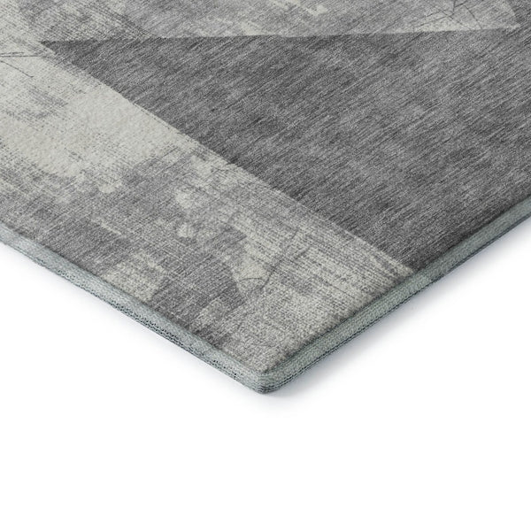 HomeRoots 10' X 14' Gray And Ivory Geometric Area Rug - Washable, UV-Protected, Perfect for High-Traffic Homes 705335