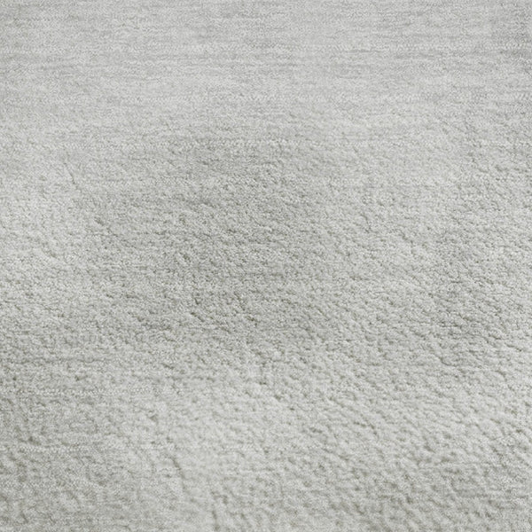 HomeRoots 5' X 8' Gray And Ivory Abstract Area Rug – Stylish, Washable, UV-Protected, Pet-Friendly Design! 705529