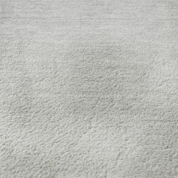 HomeRoots 8' Gray and Ivory Abstract Round Rug - Washable, UV-Protected, Non-Slip for Modern Living Spaces 705530