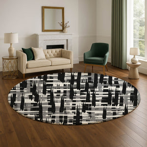 HomeRoots 8' Black and Ivory Striped Round Rug - Washable, UV-Protected, Durable, Perfect for Busy Homes! 705656