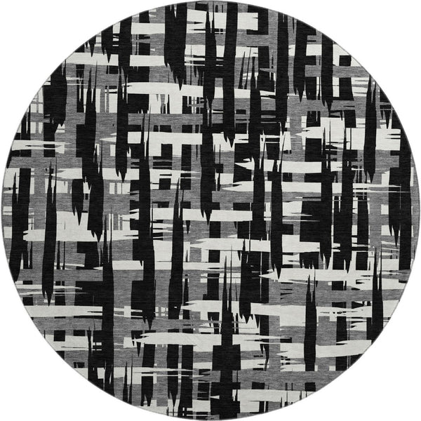 HomeRoots 8' Black and Ivory Striped Round Rug - Washable, UV-Protected, Durable, Perfect for Busy Homes! 705656
