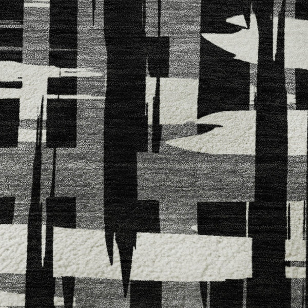 HomeRoots 8' Black and Ivory Striped Round Rug - Washable, UV-Protected, Durable, Perfect for Busy Homes! 705656