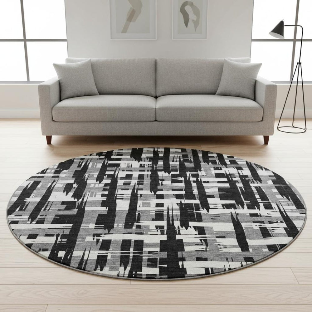 HomeRoots 8' Black and Ivory Striped Round Rug - Washable, UV-Protected, Durable, Perfect for Busy Homes! 705656
