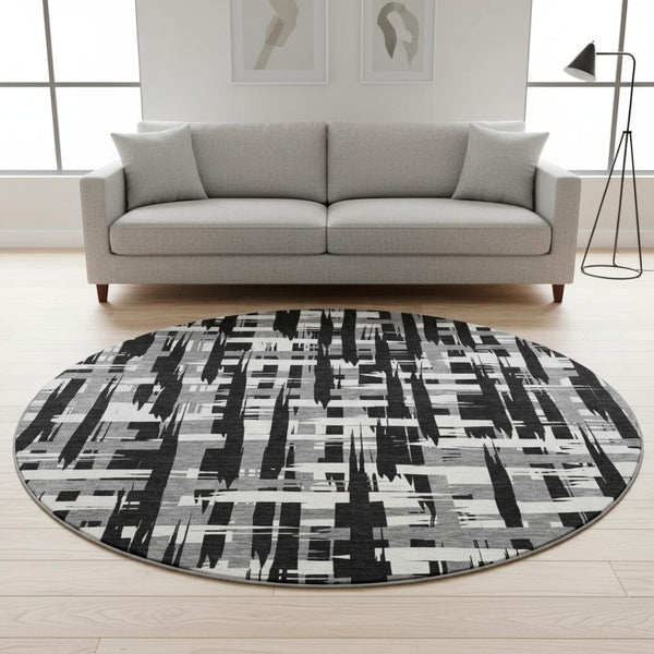 HomeRoots 8' Black and Ivory Striped Round Rug - Washable, UV-Protected, Durable, Perfect for Busy Homes! 705656