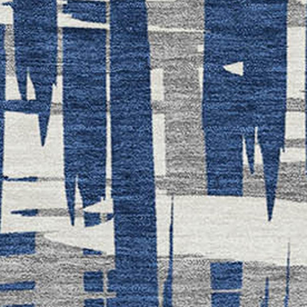 HomeRoots 5' Navy Blue & Ivory Striped Washable Area Rug – UV Protected, Stain-Resistant, Durable & Stylish! 705697