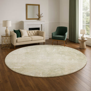 HomeRoots 8' Beige and Ivory Abstract Round Rug - Washable, UV Protected, Durable for Modern Homes & Patios 705788