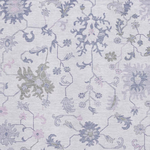 HomeRoots 5' X 8' Floral Area Rug in Lavender & Gray – Washable, UV-Protected, Durable & Family-Friendly Design 705913