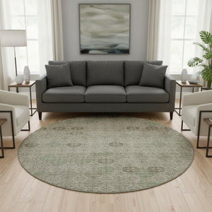 HomeRoots 8' Beige and Taupe Geometric Round Rug – Washable, UV-Protected, Perfect for Modern Spaces! 705932