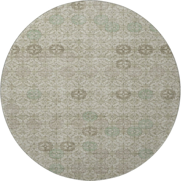 HomeRoots 8' Beige and Taupe Geometric Round Rug – Washable, UV-Protected, Perfect for Modern Spaces! 705932