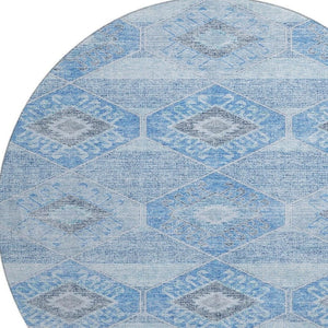 HomeRoots 8' Blue and Gray Geometric Washable Round Rug - Soft, Durable & UV Protected for Modern Spaces 705986