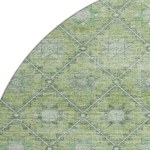 HomeRoots 8' Green and Gray Geometric Round Rug - Washable, UV Resistant, Non-Slip, Ideal for High-Traffic Areas 706028