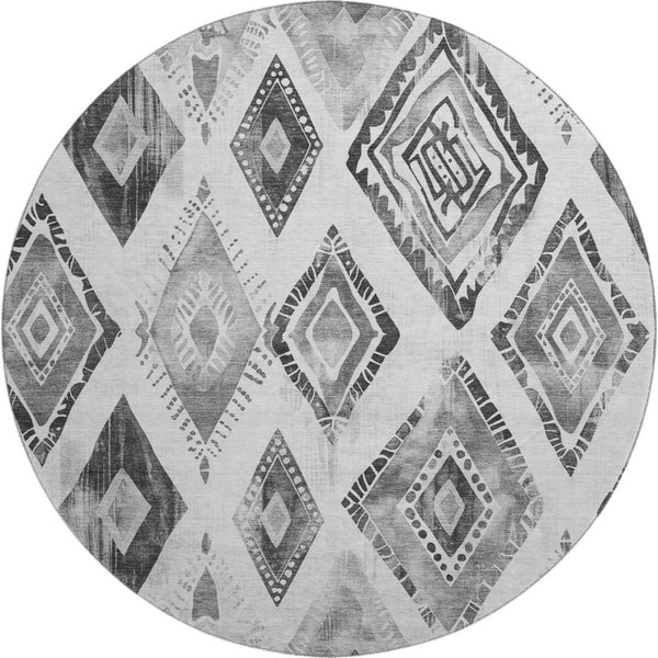 HomeRoots 8' Gray And Silver Geometric Round Rug - Stylish, Stain Resistant, UV Protected for Modern Spaces 706124