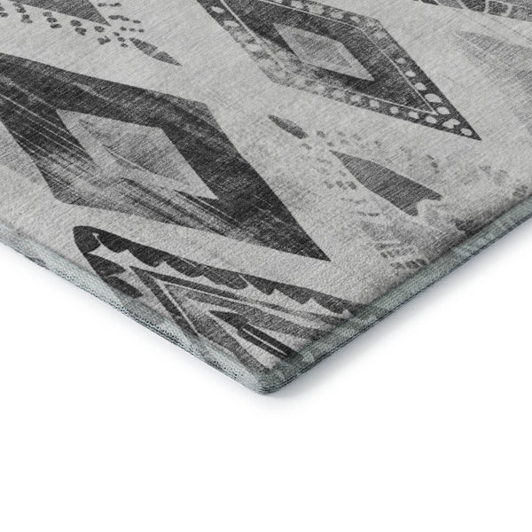 HomeRoots 10' Gray and Silver Geometric Area Rug – Washable, UV-Protected, Stain-Resistant for Modern Homes 706127