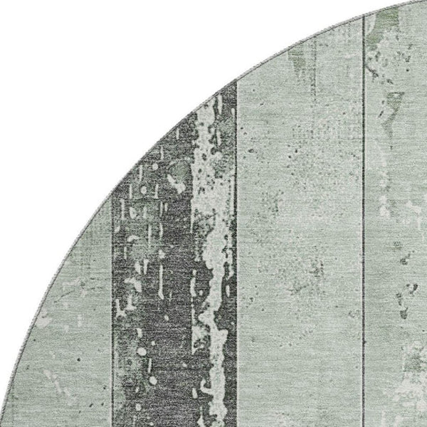 HomeRoots 8' Artichoke Green and Gray Striped Washable Round Rug - Durable, Stain-Resistant, UV Protected Style! 706286