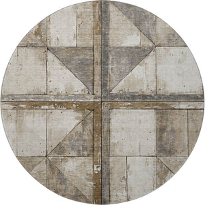 HomeRoots 8' Beige And Gray Geometric Round Rug - Washable, UV Protected, Stain Resistant for High Traffic Areas 706490