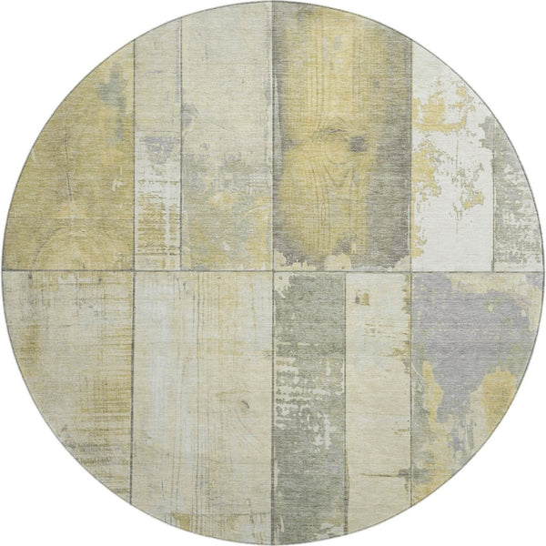 HomeRoots 8' Gold and Gray Geometric Round Rug - Washable, UV Protected, Durable Design for High Traffic Areas 706538