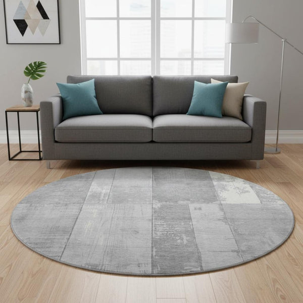 HomeRoots 8' Gray and Silver Geometric Round Rug - Washable, Durable, UV-Protected for Modern Living Spaces 706544