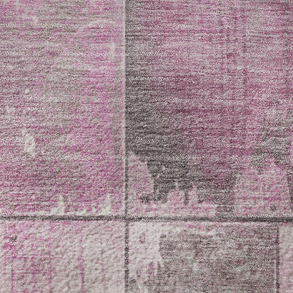 HomeRoots 8' Pink and Gray Geometric Round Rug - Washable, UV Protected, Soft, Stain Resistant, Modern Design! 706550