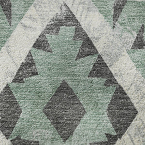 HomeRoots 8' Pale Aqua Southwestern Round Rug – Durable, Washable Design with UV Protection for Busy Homes 706604