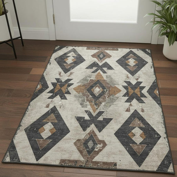 HomeRoots 5' X 8' Beige And Charcoal Southwestern Area Rug – Washable, Stain-Resistant, UV Protected, Durable! 706735