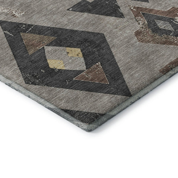 HomeRoots 8' X 10' Durable Southwestern Area Rug in Taupe & Charcoal - UV Protected, Stain-Resistant Design! 706773