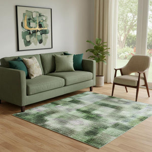 HomeRoots 8' Modern Green and Beige Abstract Washable Round Rug with UV Protection for High-Traffic Homes 706870
