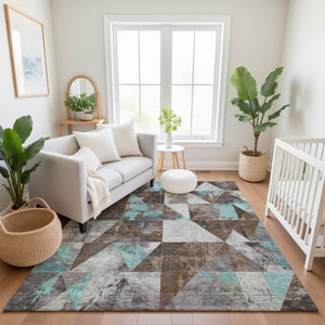 HomeRoots 8' Chocolate and Teal Geometric Round Rug - Washable, UV-Protected, Durable for High-Traffic Areas 706966