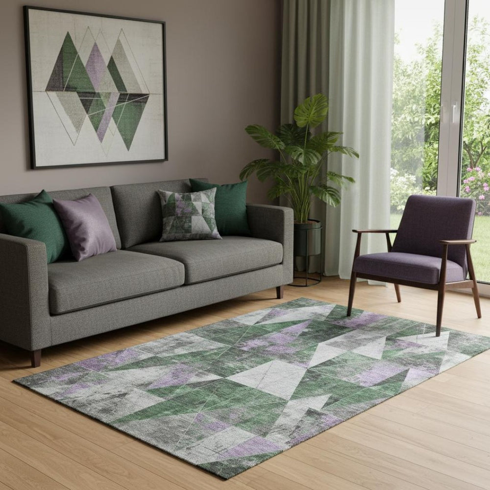 HomeRoots 8' Vibrant Emerald and Purple Geometric Round Rug - Washable, UV-Protected, Ideal for Any Space! 706972