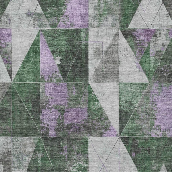 HomeRoots 8' Vibrant Emerald and Purple Geometric Round Rug - Washable, UV-Protected, Ideal for Any Space! 706972