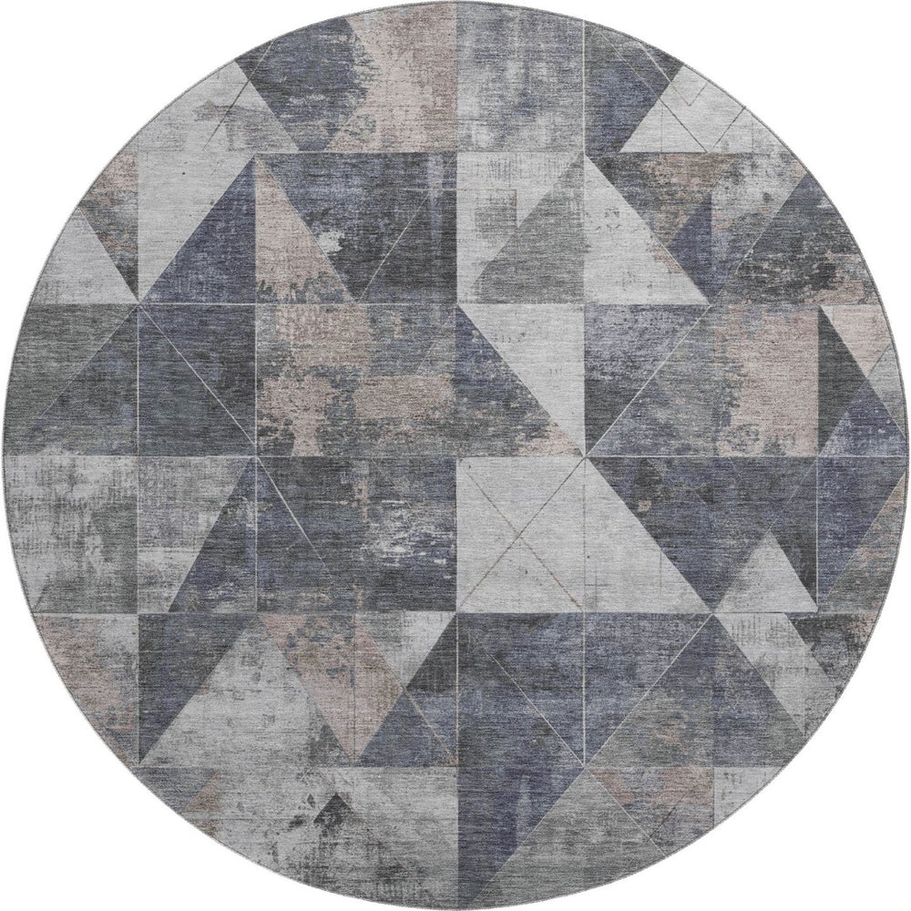 HomeRoots 8' X 10' Gray & Beige Geometric Area Rug - Washable, UV Protected, Durable & Stylish for Homes 706979
