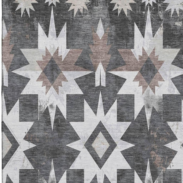 HomeRoots 5' X 8' Graphite Brown Ivory Diamond Area Rug - Washable, UV Protected, Ideal for High Traffic Areas 707193