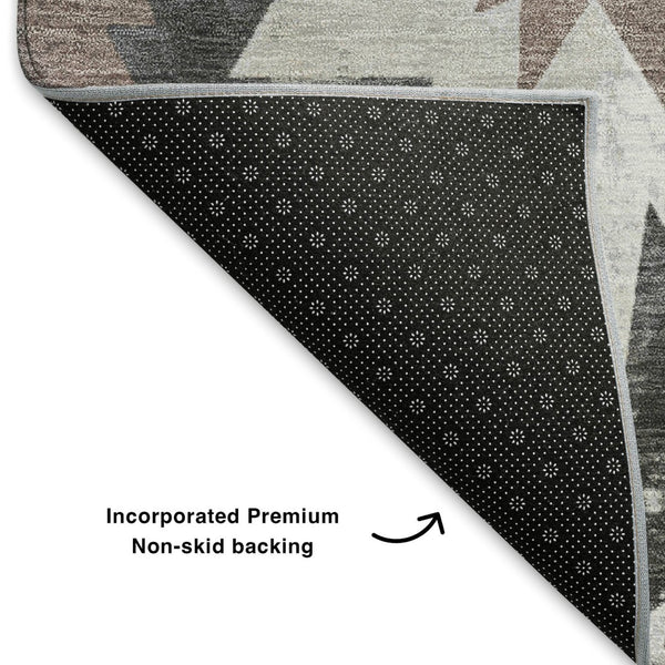 HomeRoots 8' Graphite Brown & Ivory Diamond Washable Round Rug - UV Protected, Durable, Pet-Friendly Design 707194