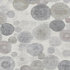 HomeRoots 8' Stylish Ivory Gray and Silver Geometric Washable Round Rug with UV Protection for Homes & Pets 707302