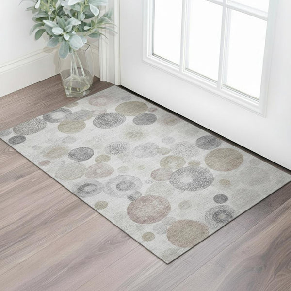 HomeRoots 5' X 8' Modern Taupe Gray & Ivory Geometric Area Rug - Washable, UV Protected, Stain Resistant Design 707343
