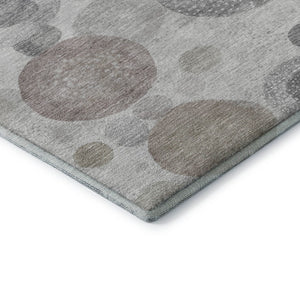 HomeRoots 8' Stylish Taupe Gray & Ivory Geometric Washable Round Rug with UV Protection for High-Traffic Areas 707344