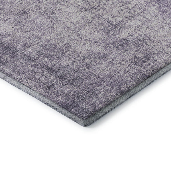HomeRoots 8' Lavender and Gray Abstract Washable Round Rug - Durable, UV Protected, Ideal for Busy Homes! 707608