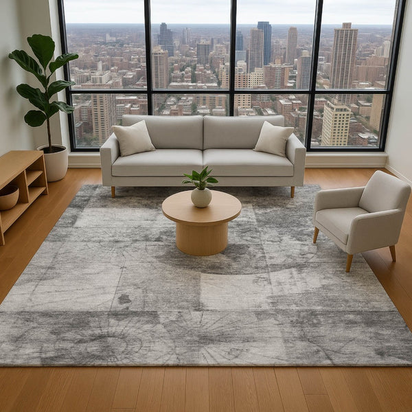 HomeRoots 8' Gray and Silver Geometric Round Rug – Washable, UV-Protected, Durable for High Traffic Areas 707662