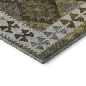 HomeRoots 8' Durable Brown and Ivory Tribal Round Rug with UV Protection – Ideal for High-Traffic Spaces 707926
