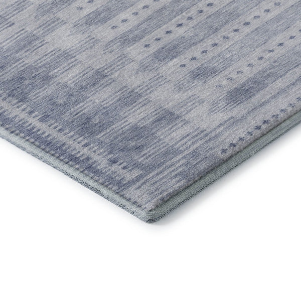 HomeRoots 5' Blue & Denim Blue Geometric Area Rug - Washable, UV Protected, Stain Resistant for Active Homes 708009
