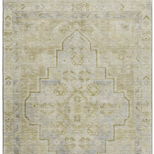 HomeRoots 5' X 8' Gold & Gray Medallion Area Rug - Washable, UV Protected, Stain-Resistant, Durable Design! 708057