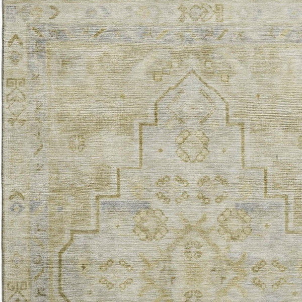 HomeRoots 8' Washable Gold and Gray Medallion Round Rug with UV Protection for High-Traffic Areas & Kids 708058