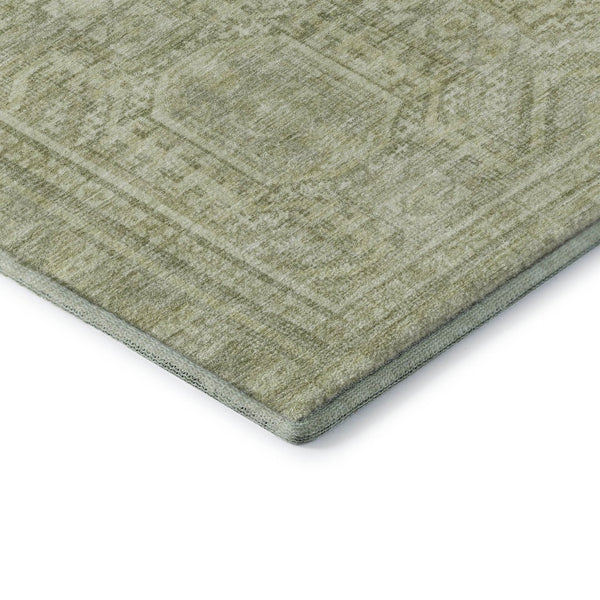 HomeRoots 8' Stylish Sage & Fern Green Geometric Round Rug - Washable, UV Protected & Perfect for Families! 708136