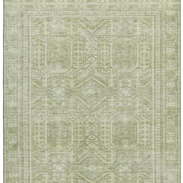 HomeRoots 8' Stylish Sage & Fern Green Geometric Round Rug - Washable, UV Protected & Perfect for Families! 708136