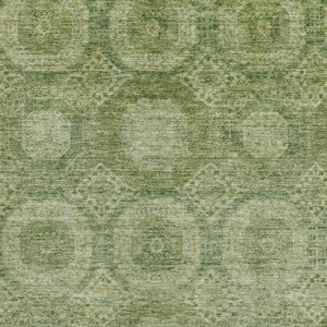 HomeRoots 8' Artichoke Green and Sage Round Rug - Machine Washable, UV Protected, Kid & Pet Friendly Design! 708262