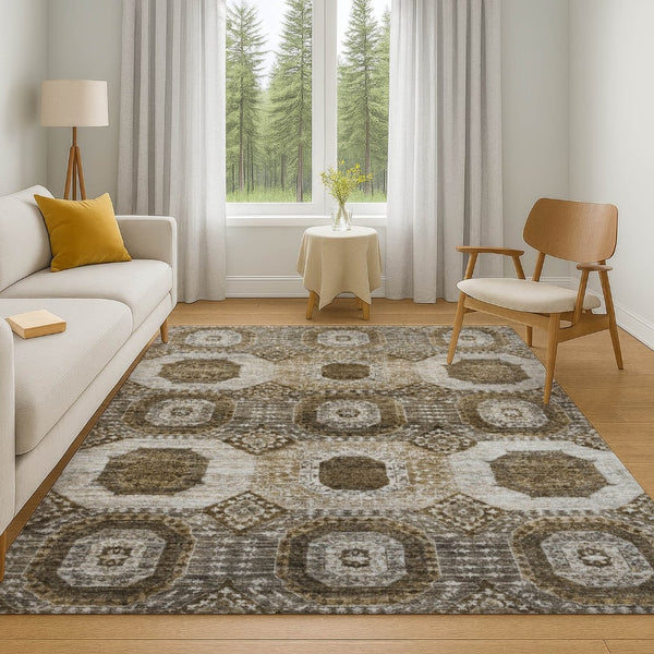 HomeRoots 8' Round Washable Rug in Brown, Beige & Taupe - Modern Geometric Design with UV Protection & Durability 708298