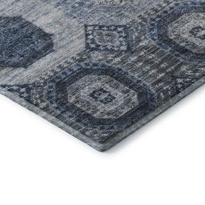HomeRoots 8' Blue And Ivory Abstract Geometric Round Rug - Washable, Stain-Resistant, UV-Protected Design 708304
