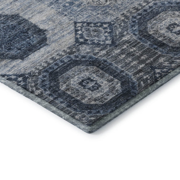 HomeRoots 8' Blue And Ivory Abstract Geometric Round Rug - Washable, Stain-Resistant, UV-Protected Design 708304
