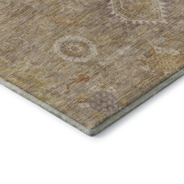 HomeRoots 8' Elegant Beige Ivory Gold Oriental Round Rug - Washable, UV Protected, Stain Resistant & Durable 708328