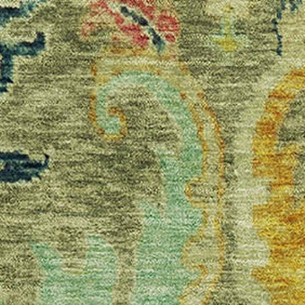HomeRoots 8' Elegant Floral Washable Round Rug with UV Protection - Durable, Stylish, and Easy Care for Homes 708484